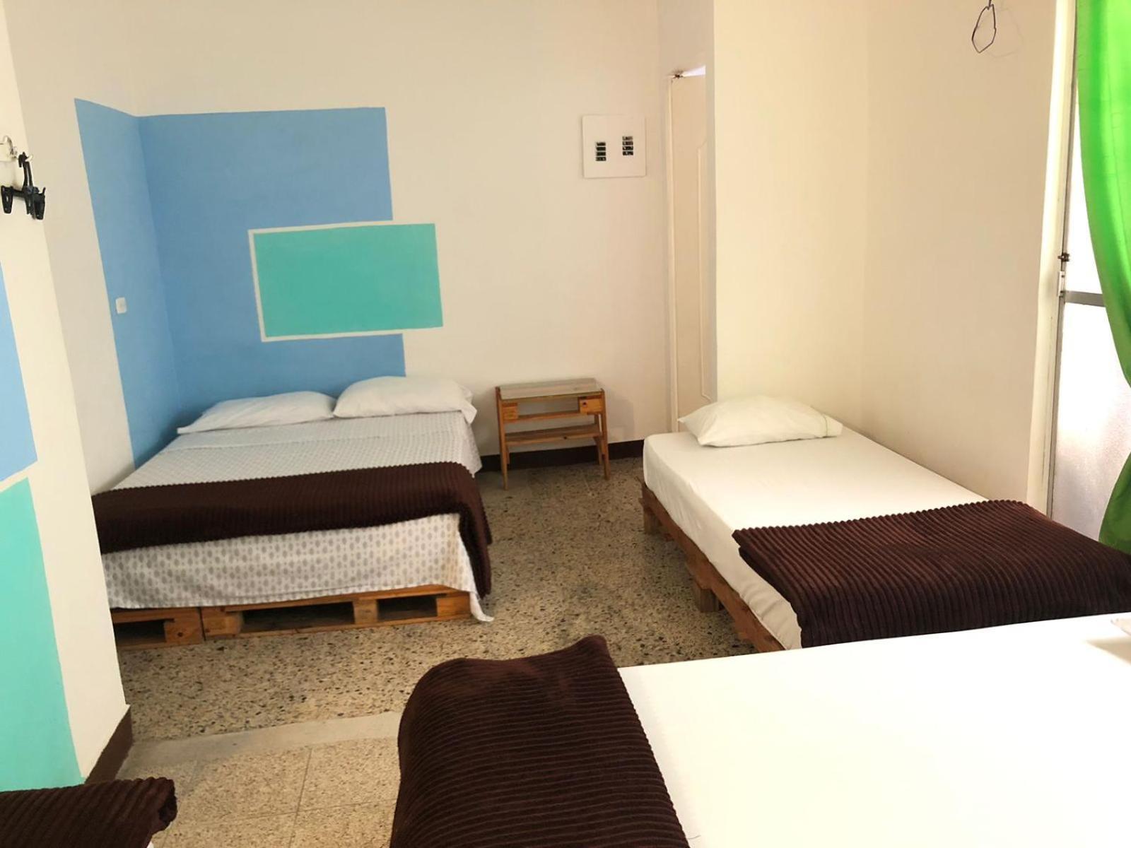 Hostal Rich ميديلين المظهر الخارجي الصورة
