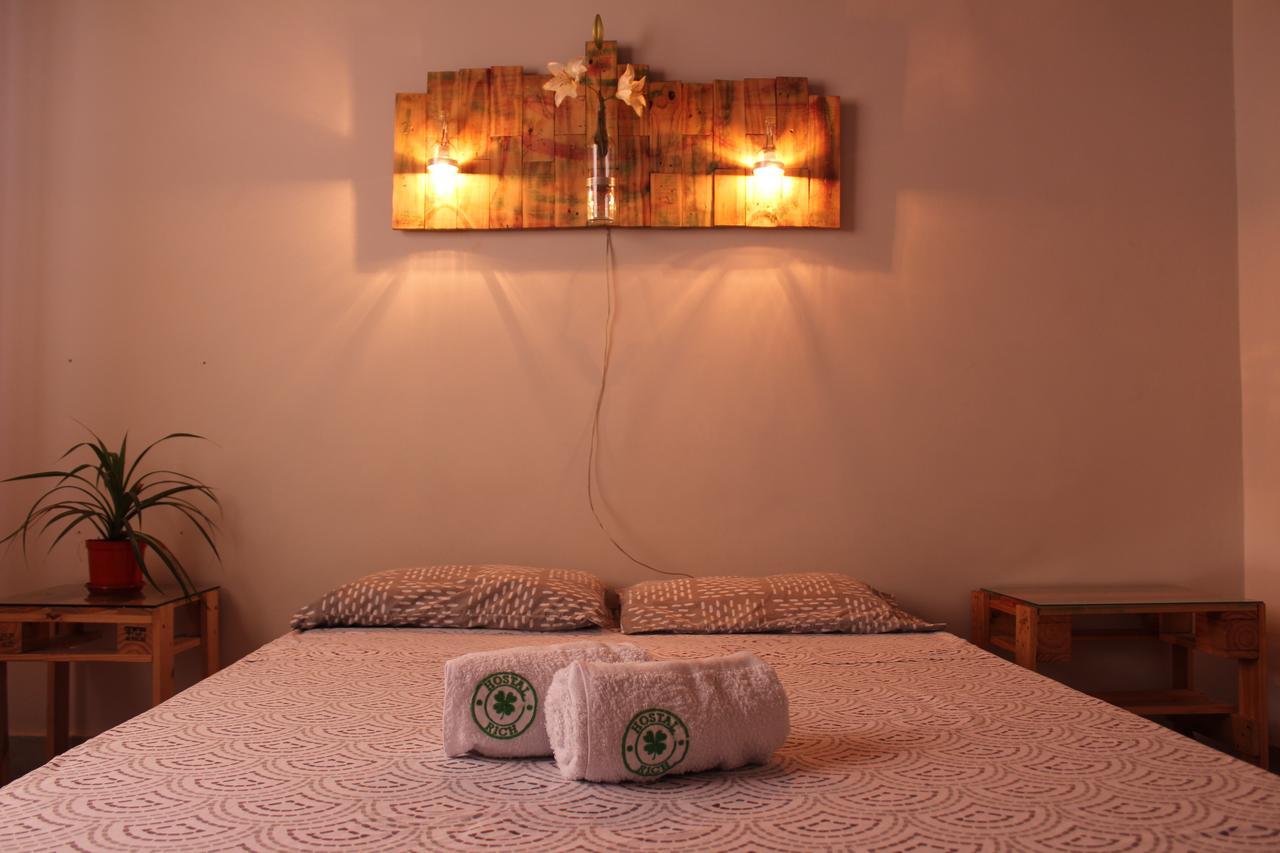 Hostal Rich ميديلين المظهر الخارجي الصورة