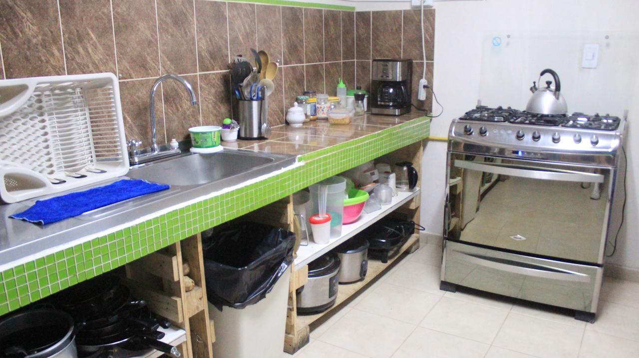 Hostal Rich ميديلين المظهر الخارجي الصورة
